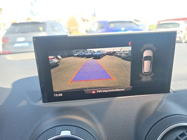 Audi Q2 30 TDI S-Tronic