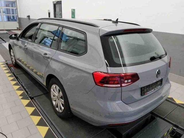 Volkswagen Passat 1.5 TSI DSG Variant
