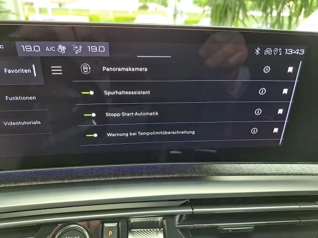 Peugeot E-3008 73Kwh