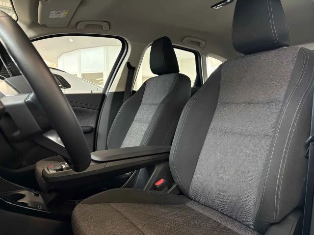 BMW 220 220i Active Tourer