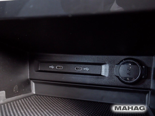 Volkswagen Tiguan 2.0 TSI IQ.Drive