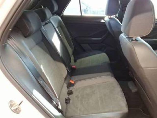 Volkswagen T-Roc 1.5 TSI DSG R-Line