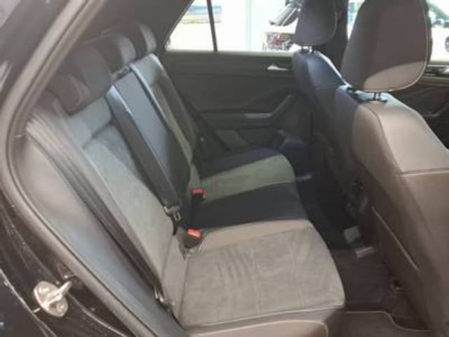 Volkswagen T-Roc 1.5 TSI DSG R-Line
