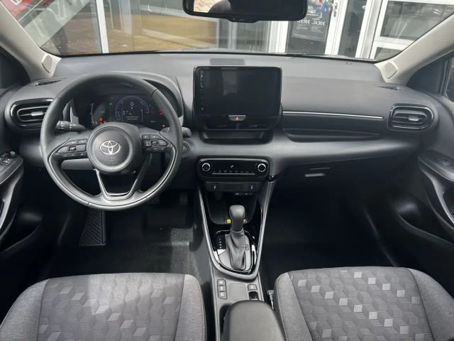 Toyota Yaris Hatchback Hybride VVT-i