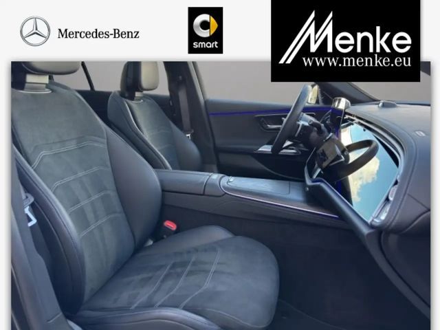 Mercedes-Benz E 220 AMG Line E 220 d Sedan
