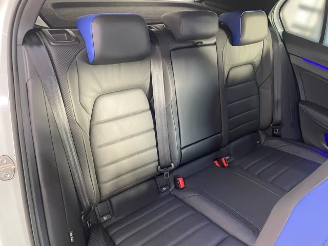 Volkswagen Golf 2.0 TSI 4Motion DSG Golf VIII