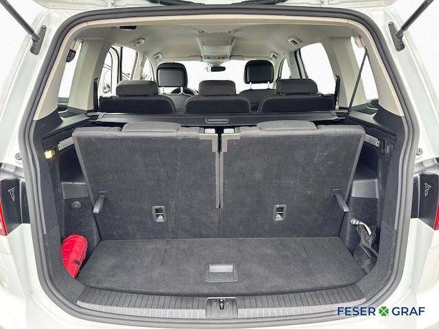Volkswagen Touran 2.0 TDI R-Line