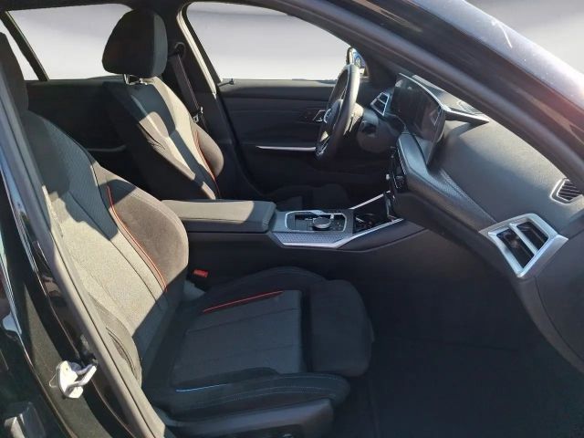 BMW 320 320d M-Sport Touring xDrive