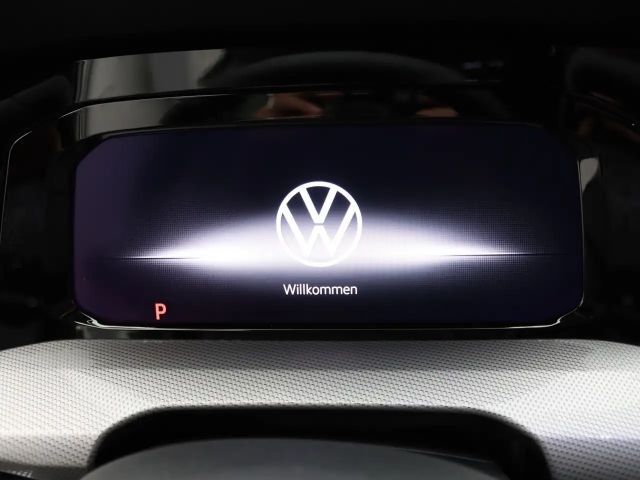 Volkswagen Golf 1.5 eTSI DSG Style Variant