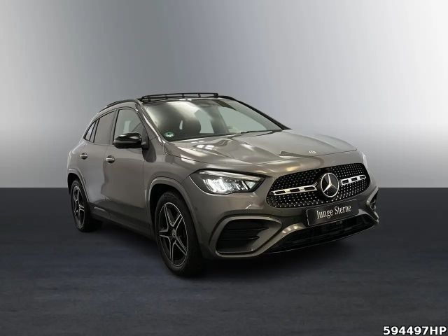Mercedes-Benz GLA 200 AMG Line