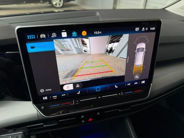 Volkswagen Golf 1.5 TSI Life Variant