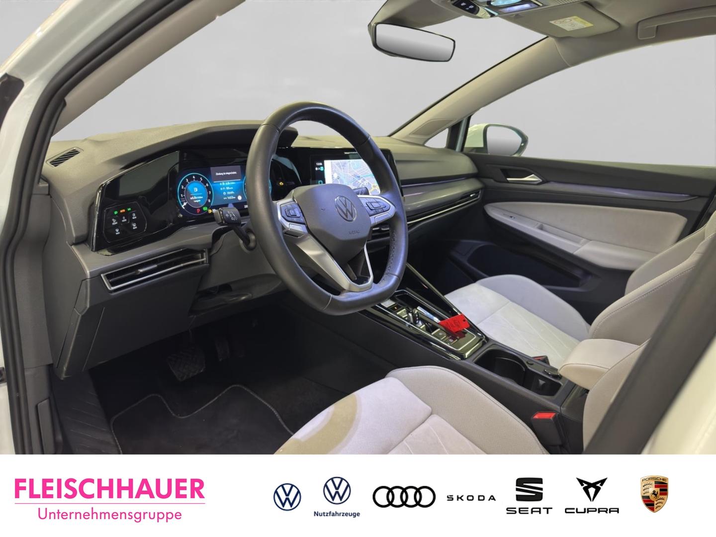 Volkswagen Golf 1.5 eTSI Golf VIII Style