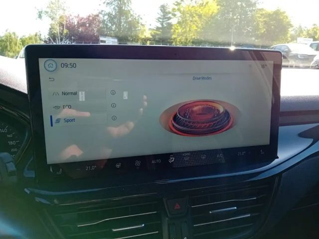 Ford Focus EcoBoost ST Line Wagon