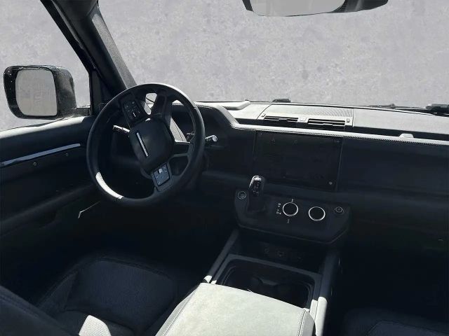 Land Rover Defender 110 D300 Dynamic HSE