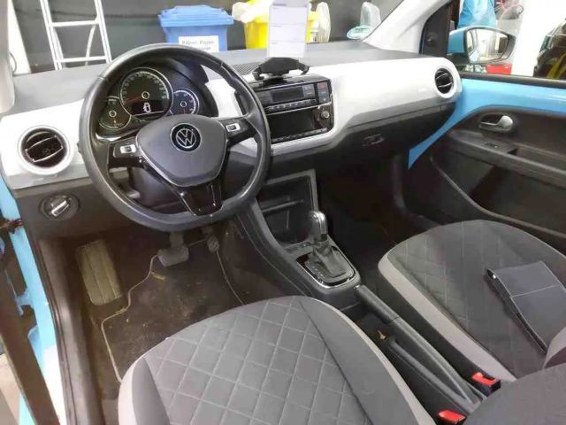 Volkswagen e-up! Plus Style
