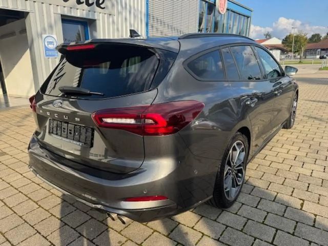 Ford Focus EcoBoost ST Line