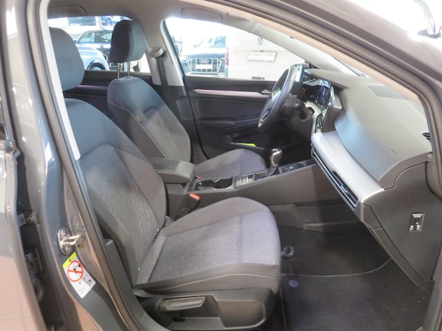 Volkswagen Golf 1.5 TSI Golf VIII Move