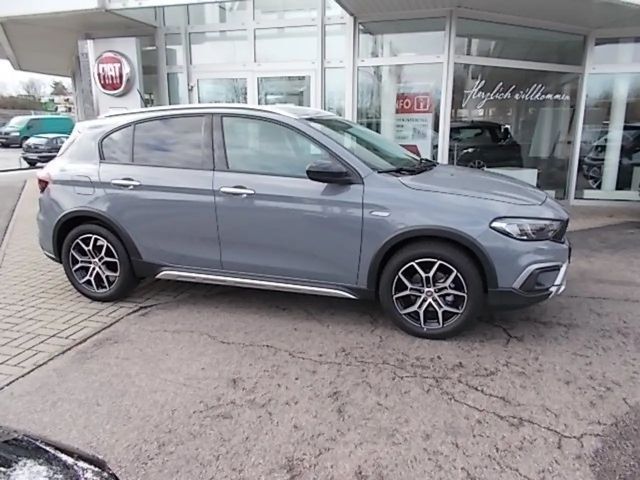 Fiat Tipo Cross