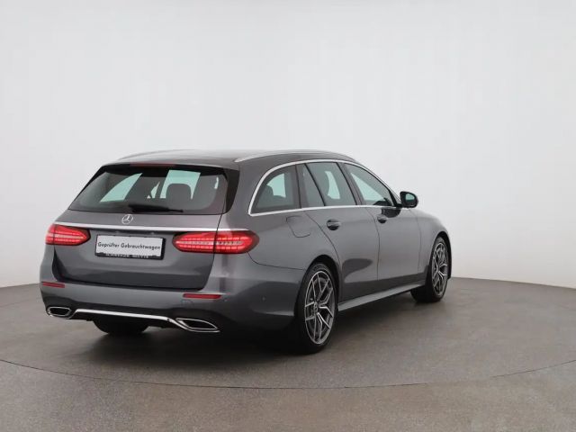 Mercedes-Benz T-Klasse 4MATIC