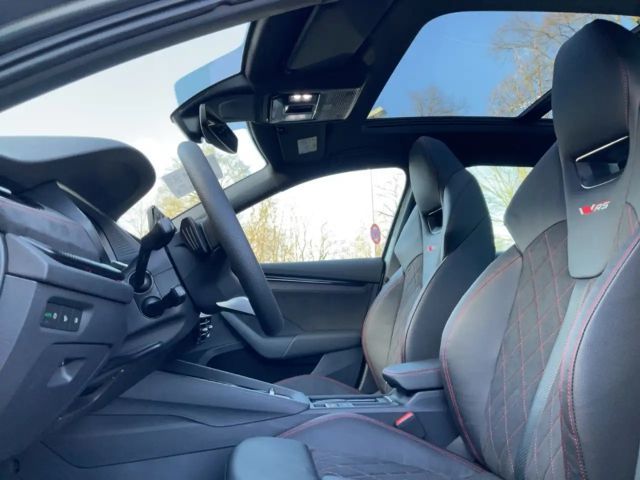 Skoda Octavia 2.0 TSI Combi RS