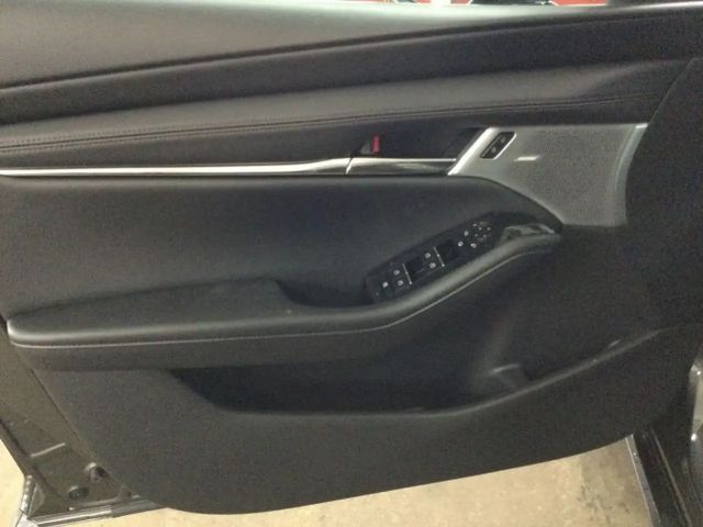 Mazda 3 SkyActiv Takumi e-Skyactiv