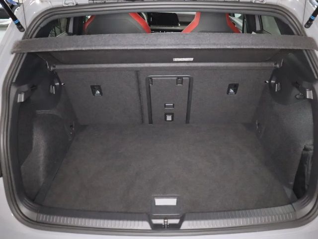 Volkswagen Golf 2.0 TSI DSG GTI