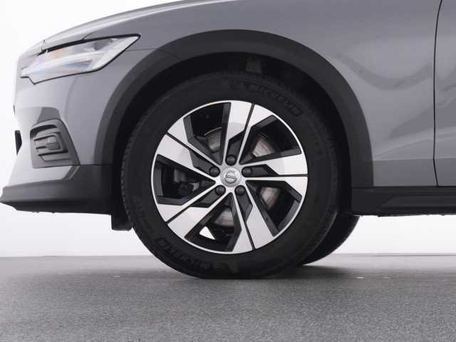 Volvo V60 Cross Country CC