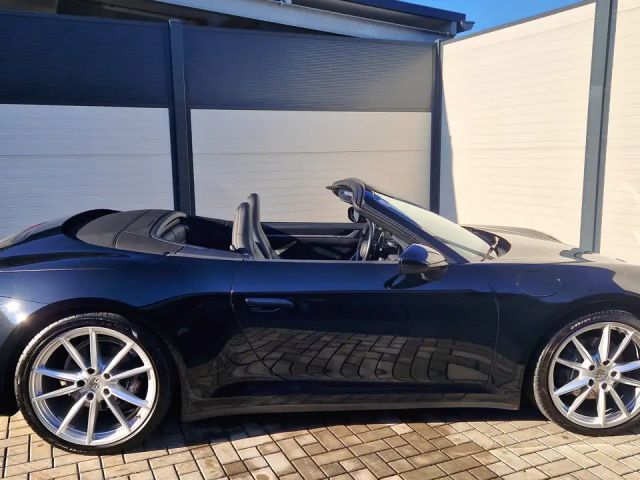 Porsche 911 Cabrio Carrera