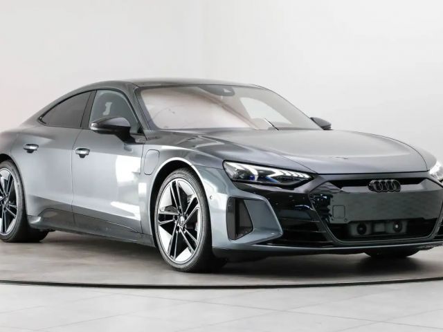 Audi RS e-tron GT B&O WäPu Matrix 360° HUD Massage