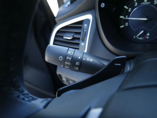 Suzuki S-Cross AllGrip Hybrid