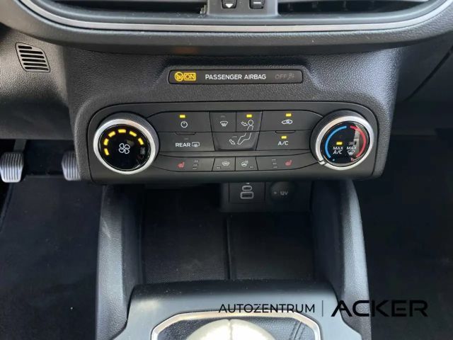 Ford Focus Cool & Connect Wagon