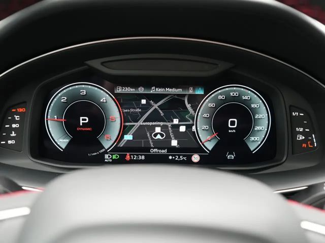 Audi Q8 Business S-Line