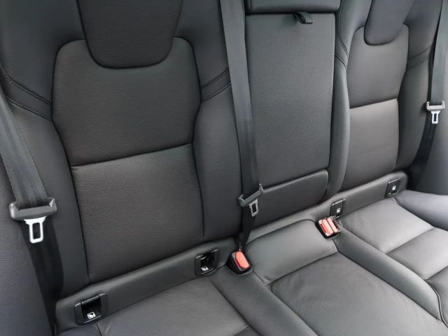 Volvo XC60 AWD Dark Ultimate