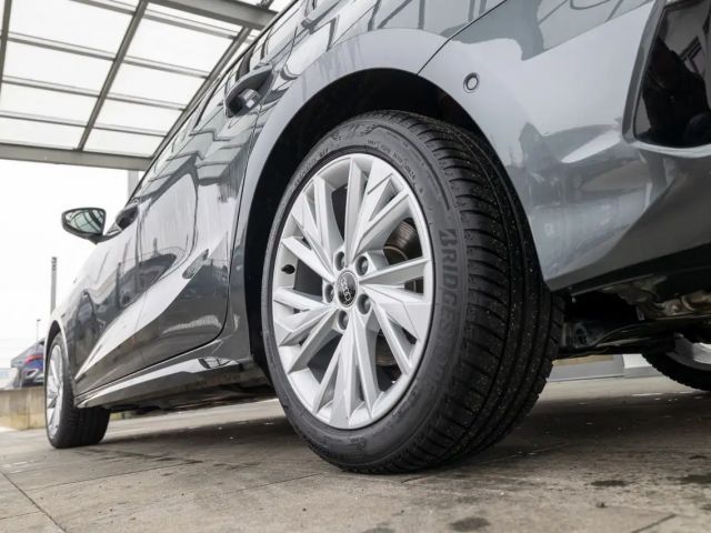 Audi A3 35 TFSI S-Line Sedan Sportback