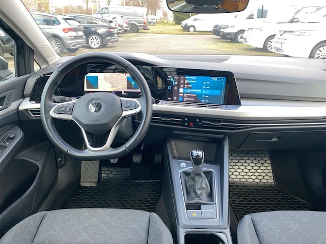 Volkswagen Golf 1.0 TSI Variant