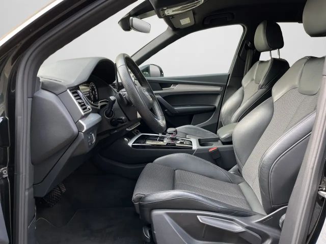 Audi Q5 50 TFSI Hybride Quattro