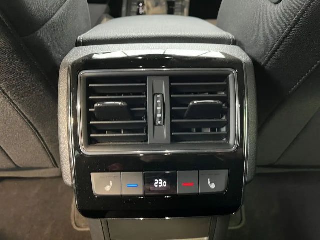 Skoda Superb 4x4 Combi Style Style