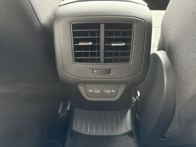 Volkswagen T-Roc 1.5 TSI DSG Style