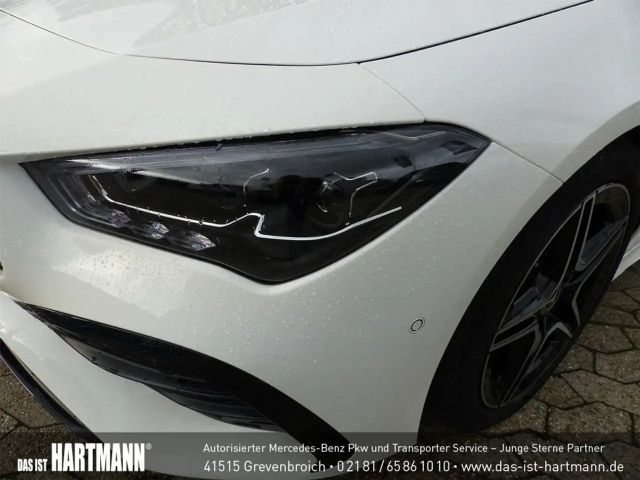 Mercedes-Benz CLA 200 AMG Line Coupé