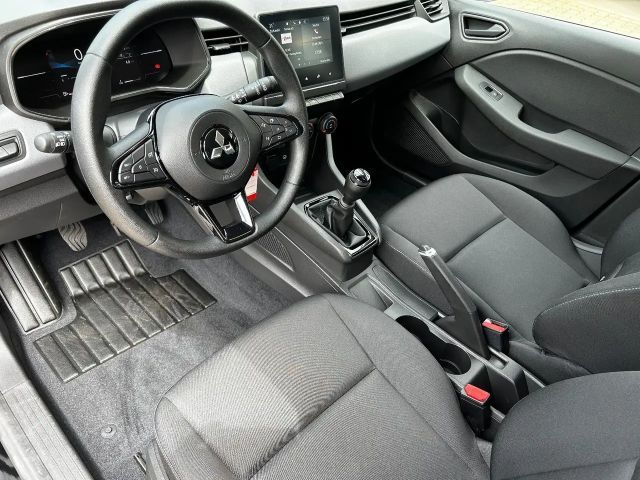 Mitsubishi Colt Basis