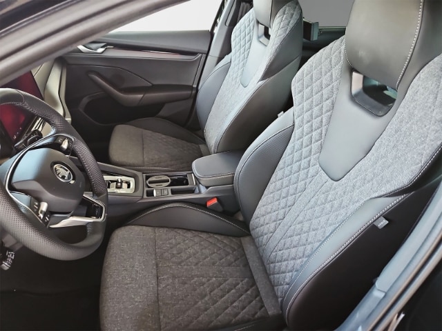 Skoda Octavia 2.0 TDI Combi Sportline