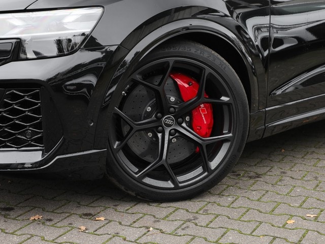 Audi RS Q8 Performance Quattro