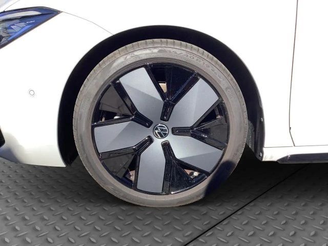 Volkswagen Passat 4Motion DSG R-Line Variant