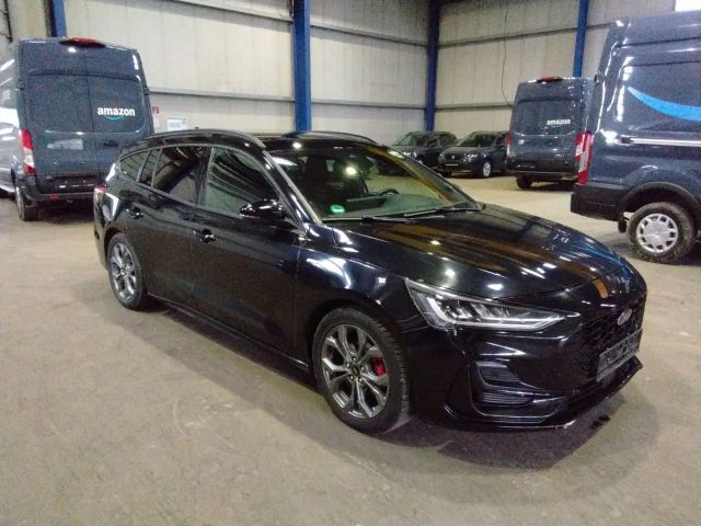 Ford Focus EcoBoost ST Line Wagon