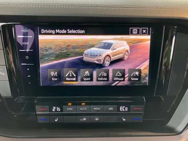 Volkswagen Touareg 4Motion R-Line