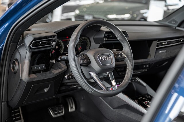 Audi A3 35 TFSI S-Line S-Tronic Sportback