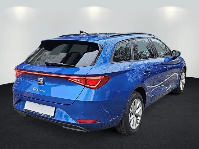 Seat Leon 1.5 eTSI Sportstourer Style