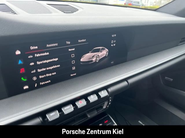 Porsche 992 Carrera Coupé