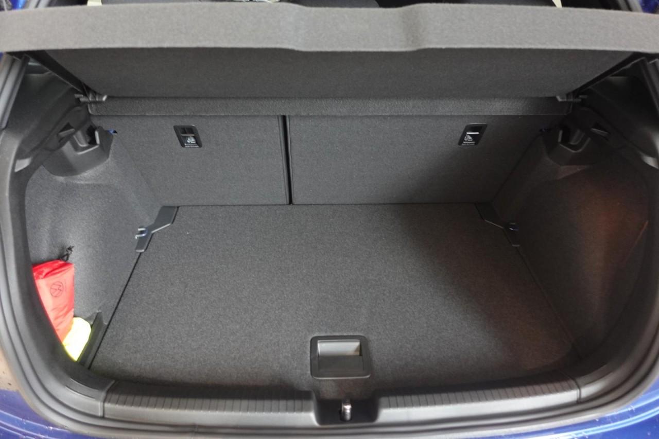 Volkswagen Polo 1.0 TSI DSG R-Line