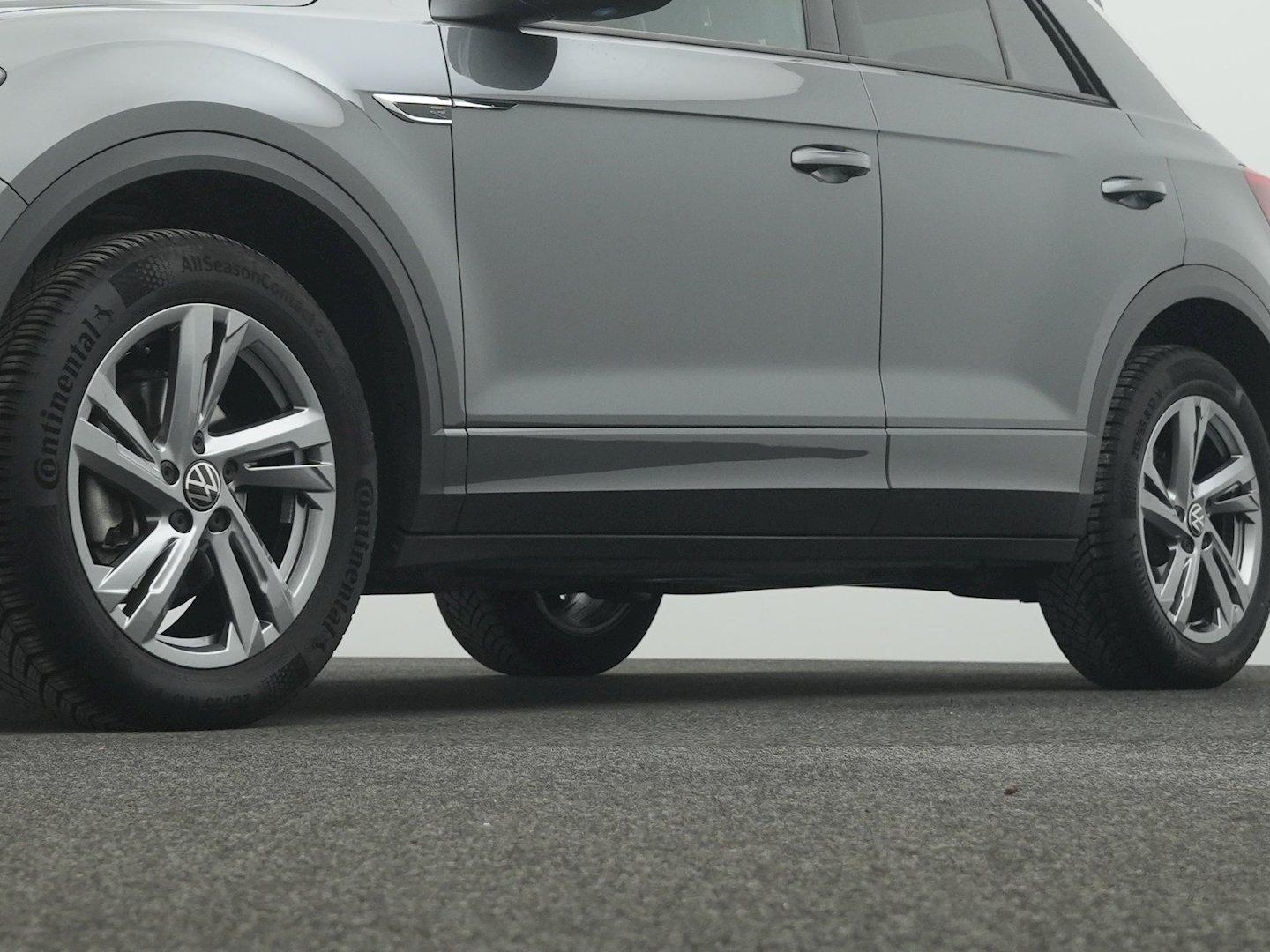 Volkswagen T-Roc 1.5 TSI DSG Plus R-Line